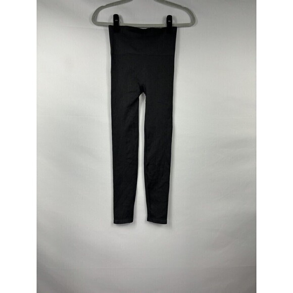Spanx Ribbed Seamless Leggings Dark Grey Size Medium High Waist Athleisure - Picture 6 of 6